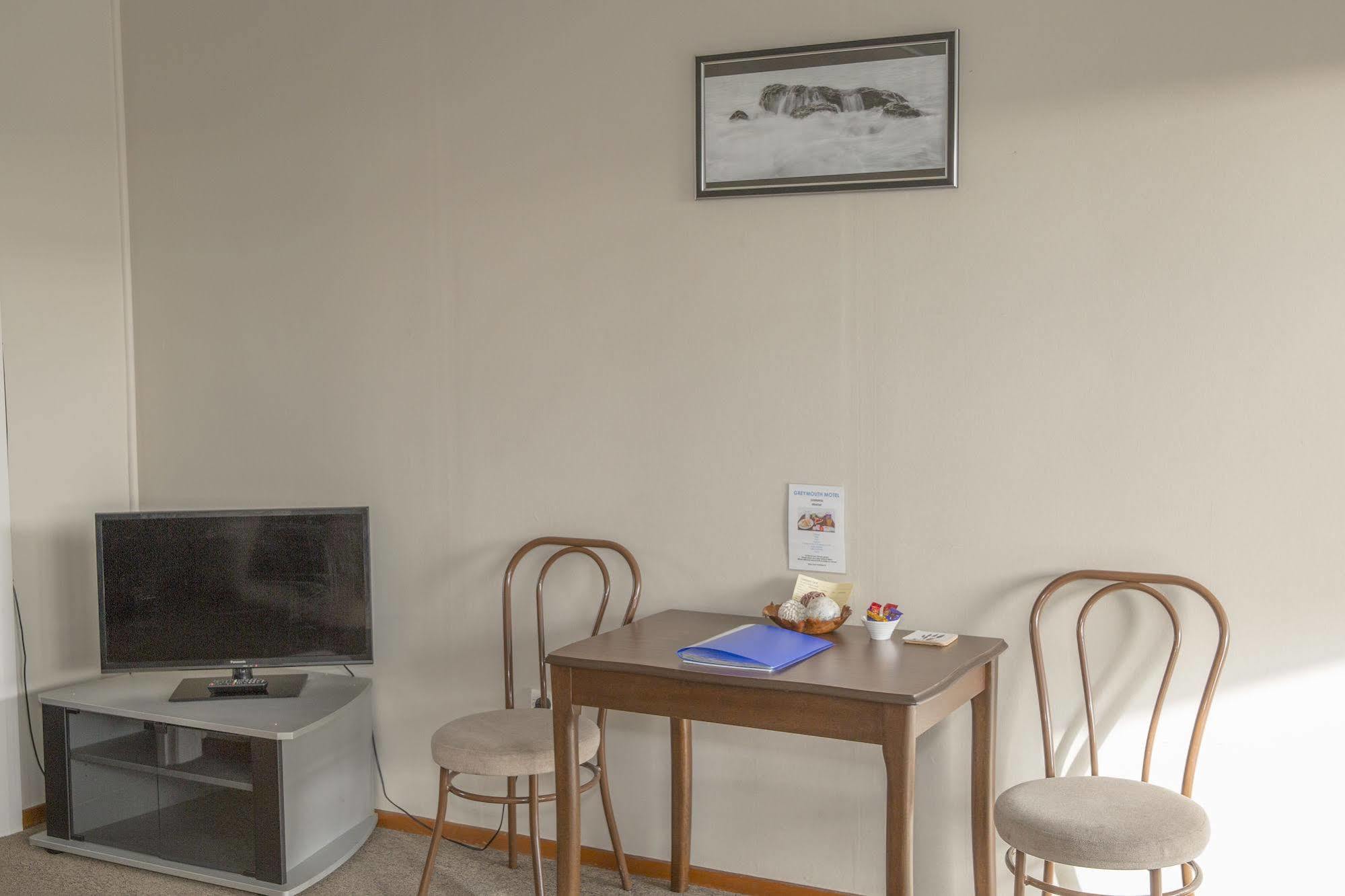 Greymouth Motel Екстериор снимка